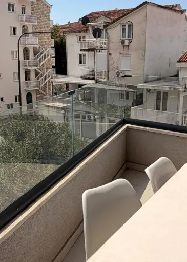 Appartamento in vendita a Budua