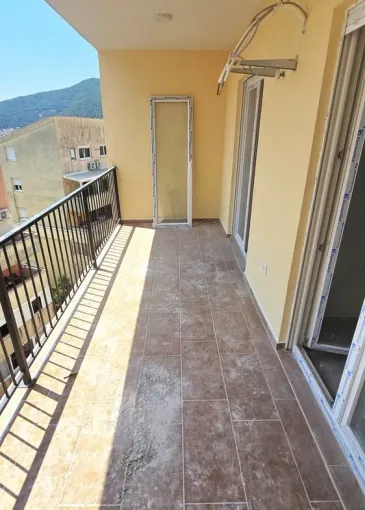 Apartment for sale in Budva