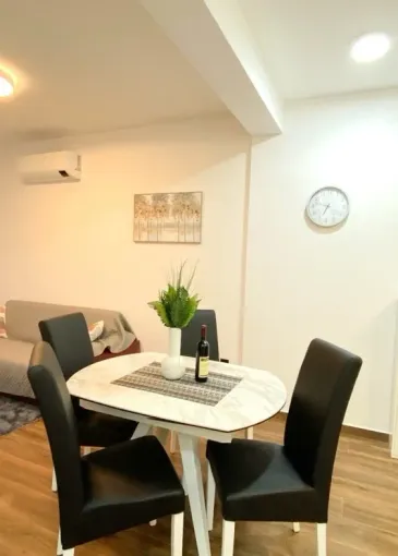 Apartment for sale in Donja Lastva