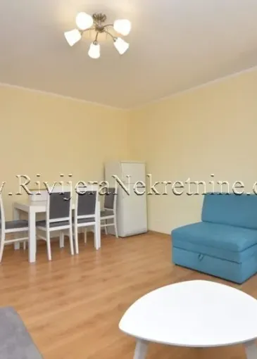 Apartment for sale in Baošići