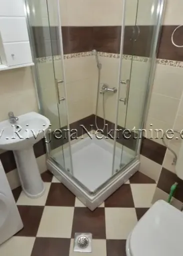 Apartment for sale in Baošići