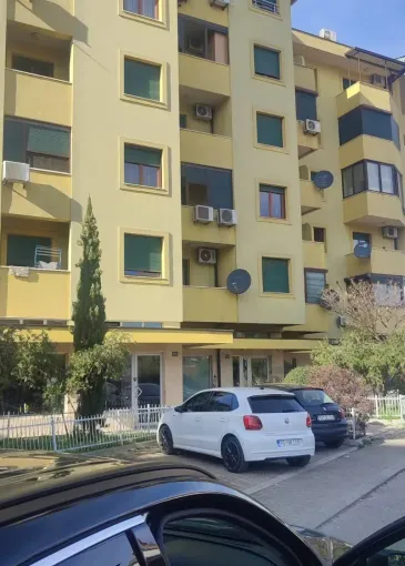 Daire satılık Böğürtlen'de 