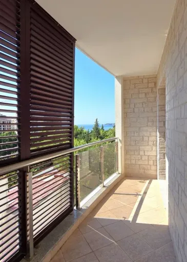 Apartment for sale in Bečići