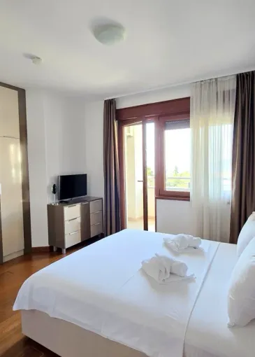 Apartment for sale in Bečići