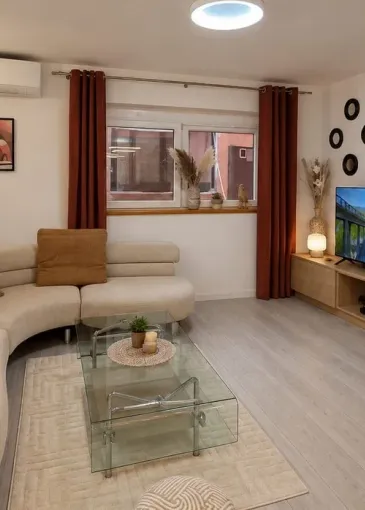 Apartment for sale in Petrovac