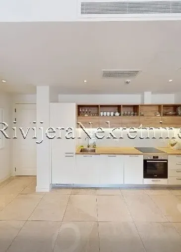 Apartamento en venta en Novo naselje