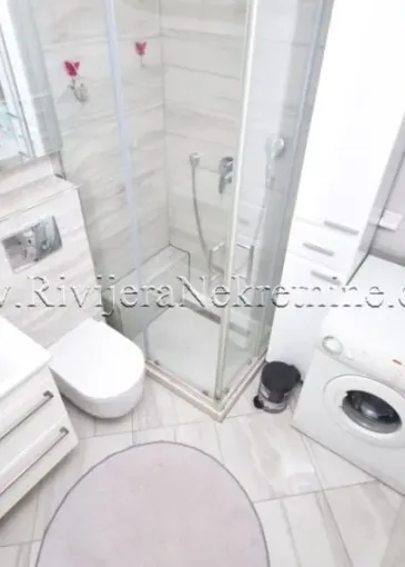 Apartment for sale in Igalo