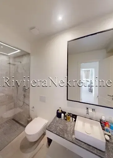 Wohnung zum Verkauf in Radovići