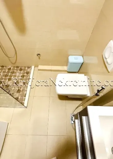 Wohnung zum Verkauf in Dobrota