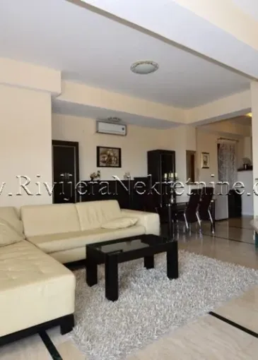 Apartamento en venta en Igalo