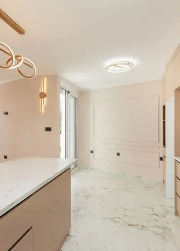 Apartment for sale in Igalo