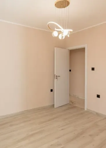 Apartment for sale in Igalo