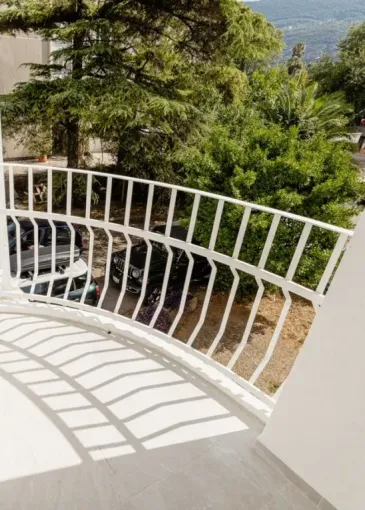 Apartment for sale in Igalo