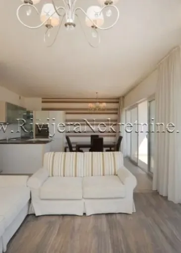 Daire satılık Kumbor'de 