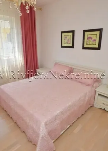 Daire satılık Kumbor'de 