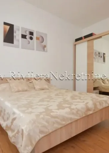 Apartment for sale in Đenovići