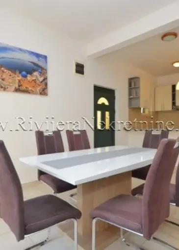Apartment for sale in Đenovići