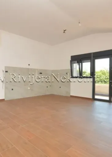 Apartment for sale in Igalo