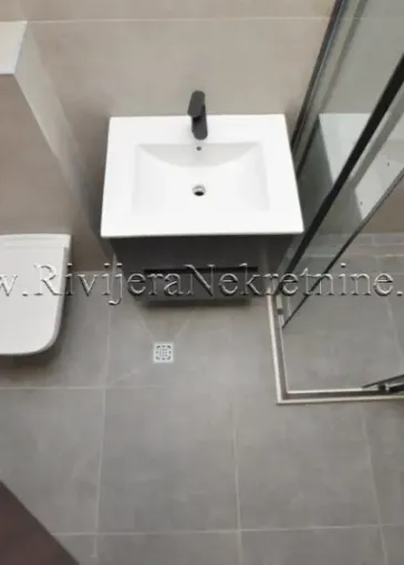 Apartment for sale in Igalo