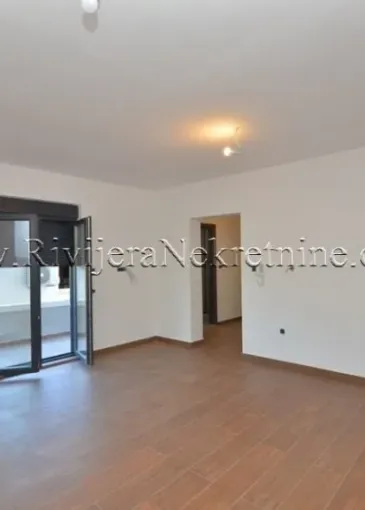 Apartment for sale in Igalo