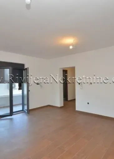 Apartment for sale in Igalo