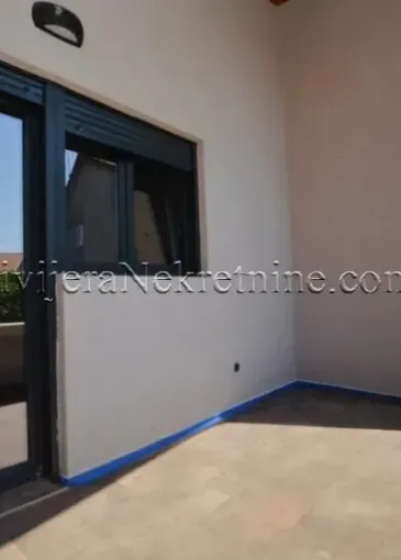 Apartment for sale in Igalo
