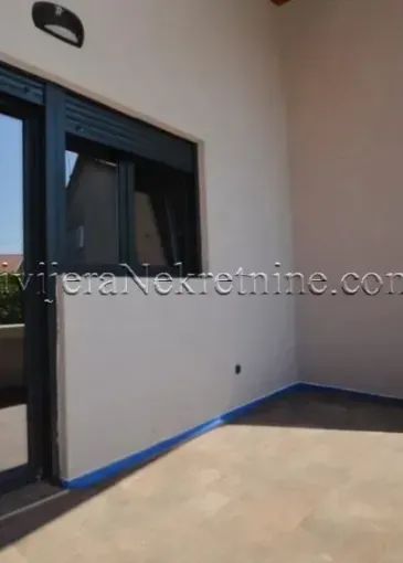 Apartment for sale in Igalo