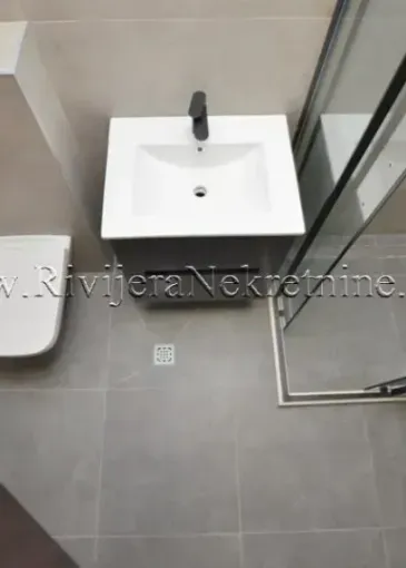 Apartment for sale in Igalo