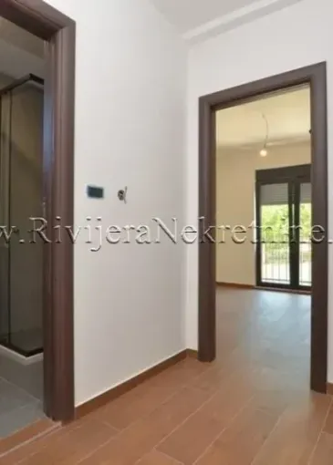 Apartment for sale in Igalo