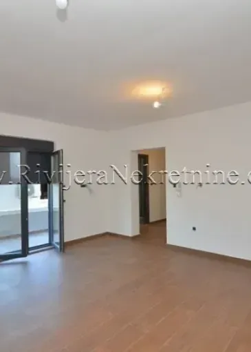 Apartment for sale in Igalo