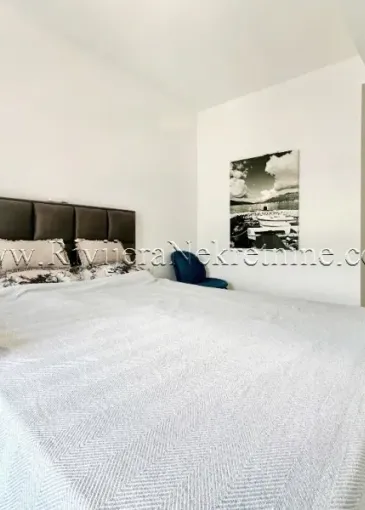 Apartment for sale in Donja Lastva