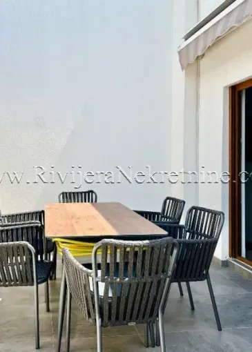 Apartment for sale in Donja Lastva