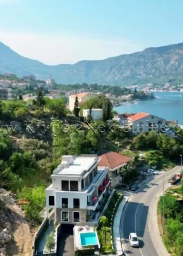 Apartment for sale in Dobrota