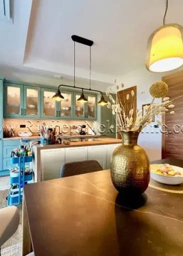 Apartment for sale in Dobrota