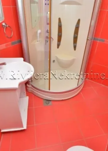 Apartment for sale in Bijela