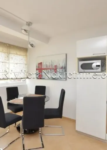 Apartment for sale in Đenovići