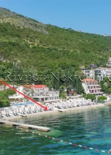 Apartment for sale in Njivice