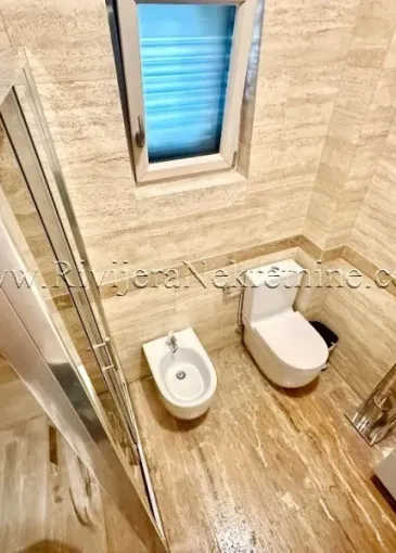 Apartment for sale in Dobrota