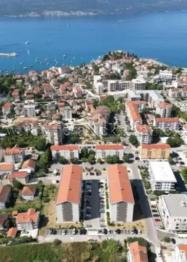 Apartment for sale in Tivat