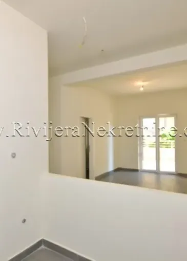Apartment for sale in Đenovići