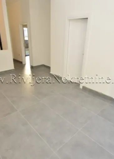 Apartment for sale in Đenovići