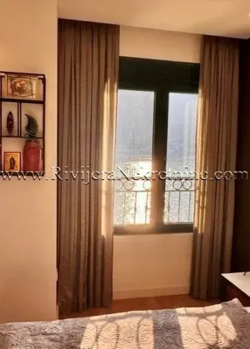 Apartment for sale in Dobrota