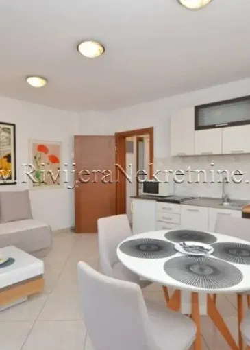 Apartment for sale in Igalo