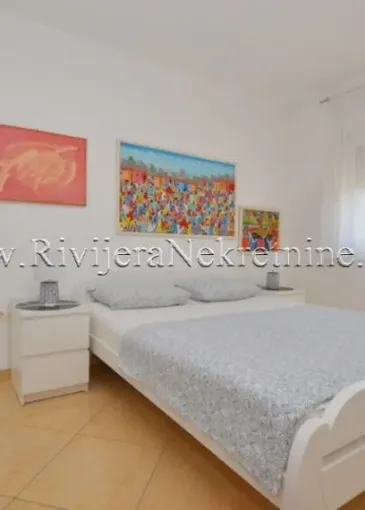 Apartment for sale in Igalo