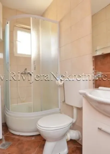 Apartment for sale in Igalo