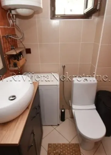 Apartment for sale in Igalo
