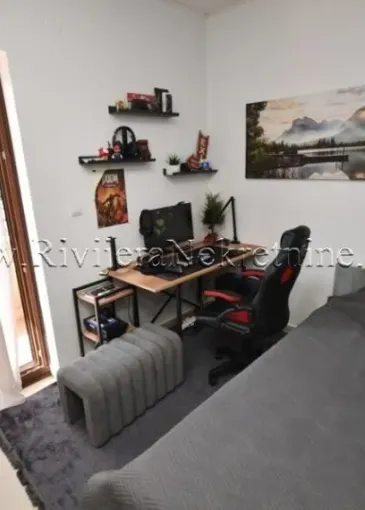 Apartment for sale in Igalo