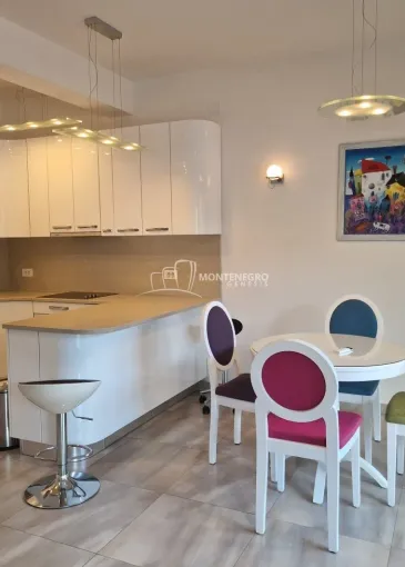 Apartment for sale in Kotor