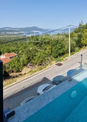 Apartment for sale in Kavač