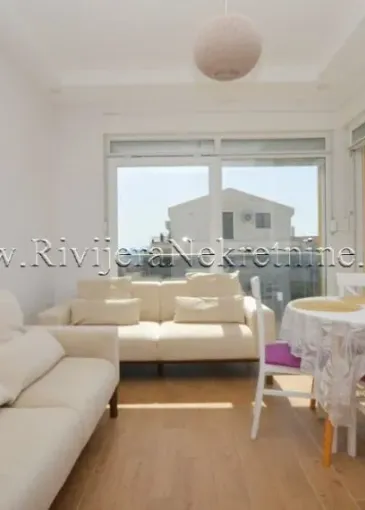 Apartment for sale in Bijela